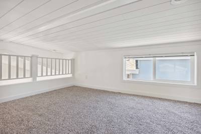 Loft 2