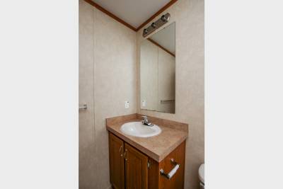 CN448 bathroom