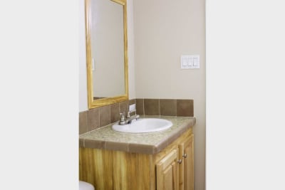 Country Cottage II bathroom
