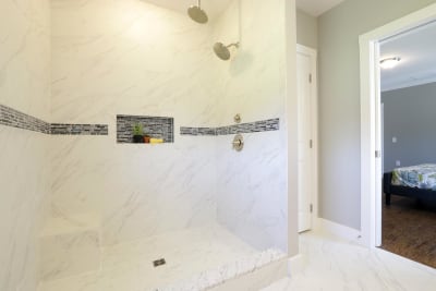 Excel Homes, The Charles, master bath