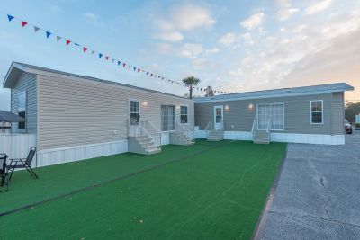 Exterior 5