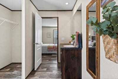 Champion Homes 4 bedroom manufactured home - Prime 3272H