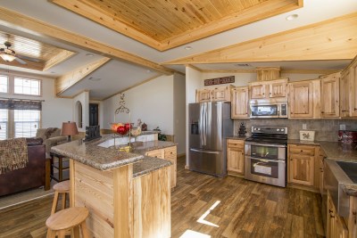 Pine Mountain Cabin 901 kitchen