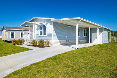 Exterior 5