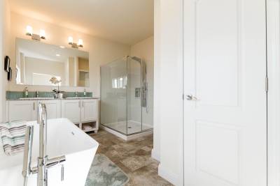 Master Bathroom 2