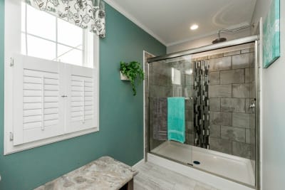 Essentials E25211 Master Bath