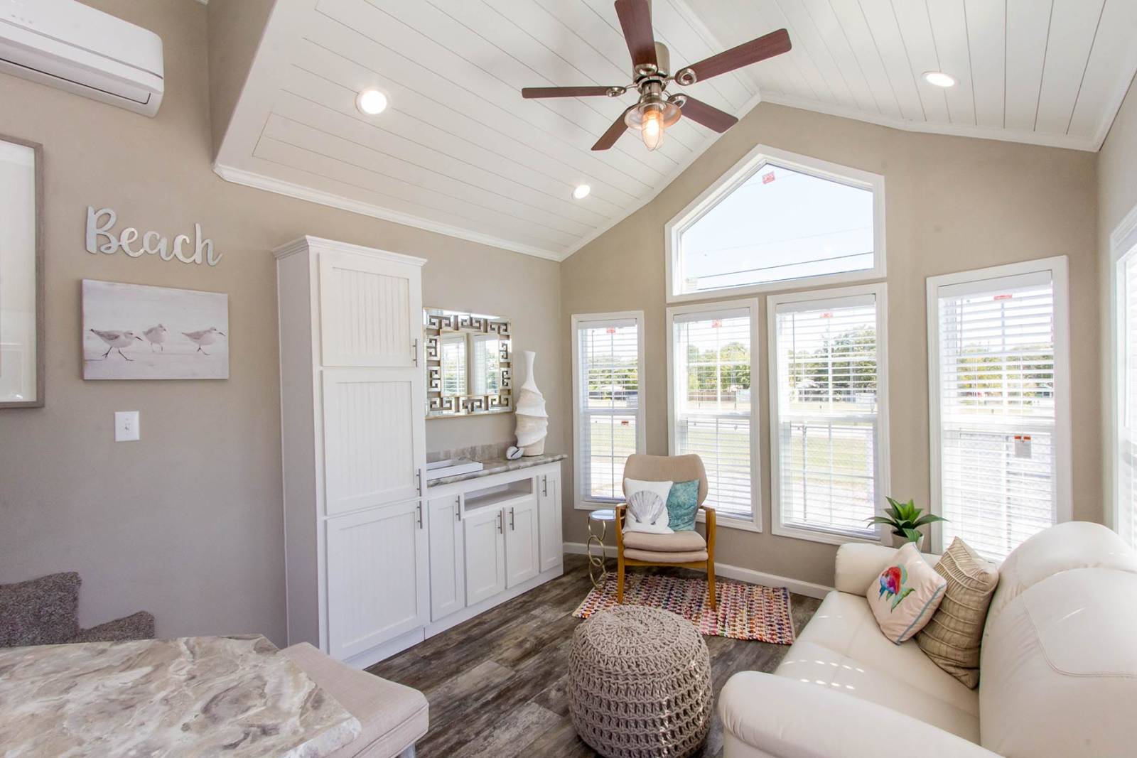 APS 527B home model