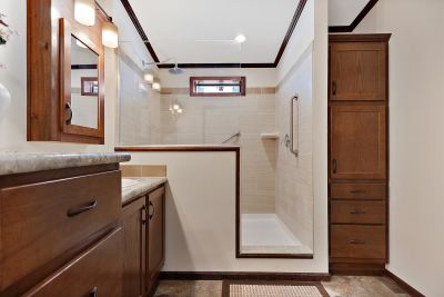 Master Bath 4