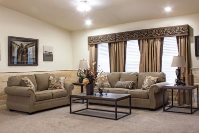 Central Great Plains N961 living room