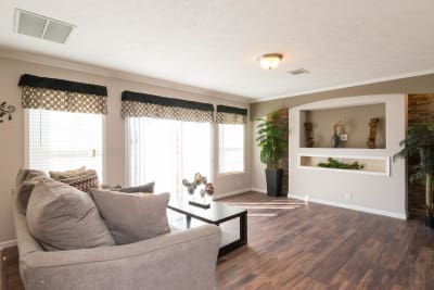 family room 2