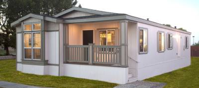 Manufactured and mobile home by Silvercrest Homes