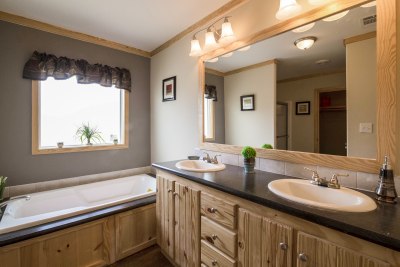 Brazos XL master bathroom
