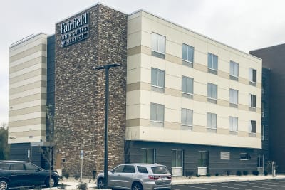 Fairfield Inn & Suites exterior