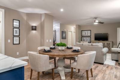 Dining 2