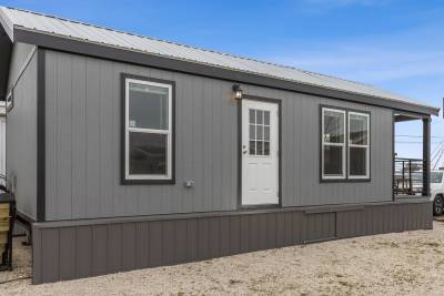 Exterior 4
