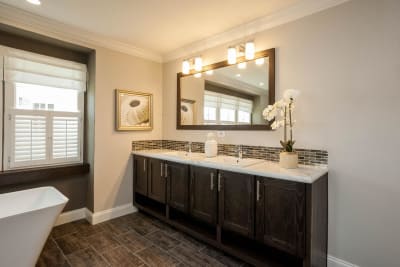 master bathroom 3