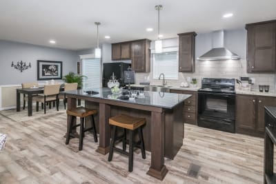 Dutch Diamon 2860-236 kitchen and dining room