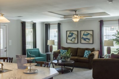 Signature 4523A living room