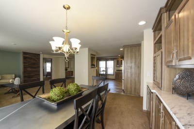 New Moon 3266 01 dining room