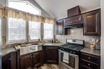 Park Model RV 518 kitchen