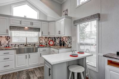 Kitchen 4