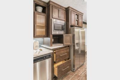 Ridgecrest Ultimate Kitchen Two convenience center and pots and pans drawers