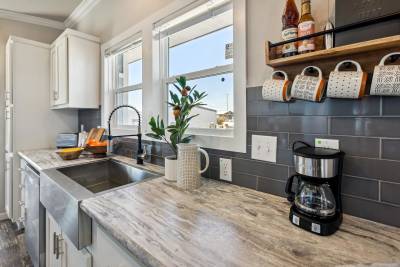 Kitchen 5