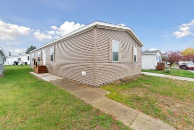 Exterior 4