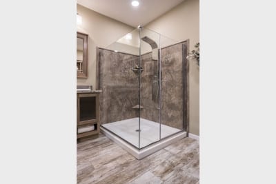New Moon optional Radiant Spa Bath