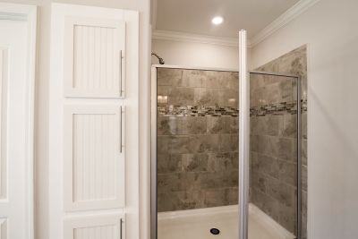Hillcrest IV master bath