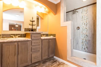master bathroom 2