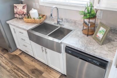 Regional Homes Juno kitchen stainless steel farmhouse sink