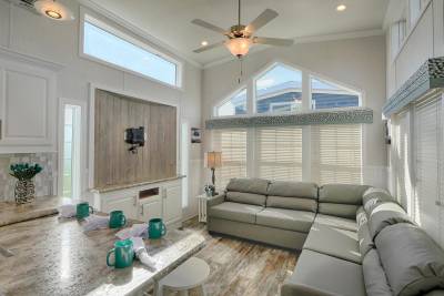 Living Room 5
