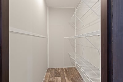 Walk-In Pantry