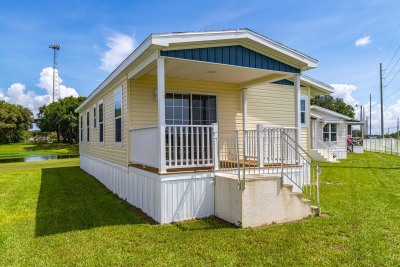Silver-Springs-4892-Exterior-2