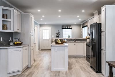 Gold Star 2868 245 kitchen