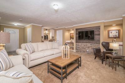 Ridgecrest 6010 living room