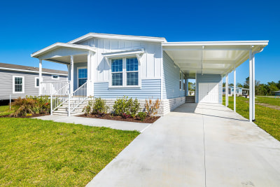 Exterior 4