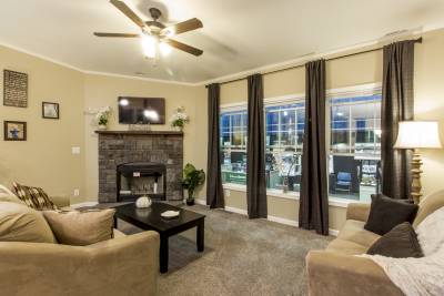 Atlantic Homes, Claysburg, Pennsylvania, living rooms