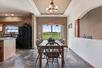 Skyline Homes Dining Room