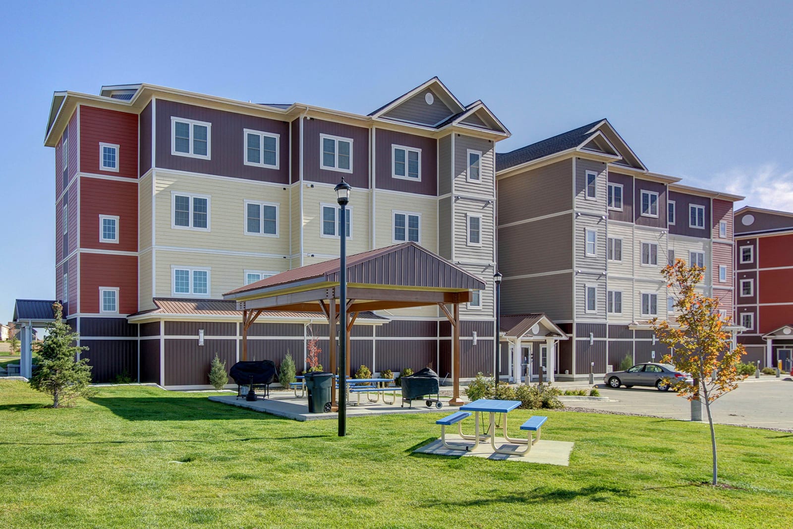 Halliburton Apartments / Sleepy Ridge Apartments