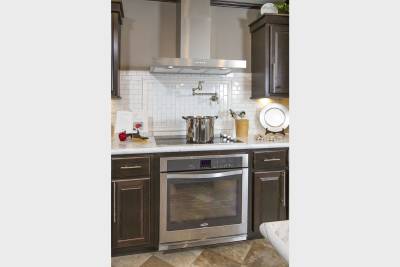 Highland Manufacturing Ultimate Kitchen Two