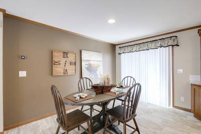 Essentials A25609 dining room