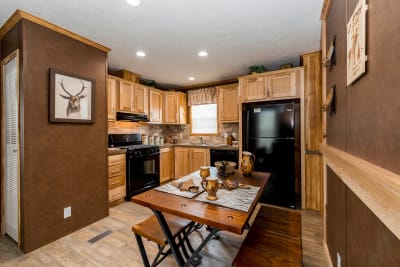 Essentials L27612 Kitchen