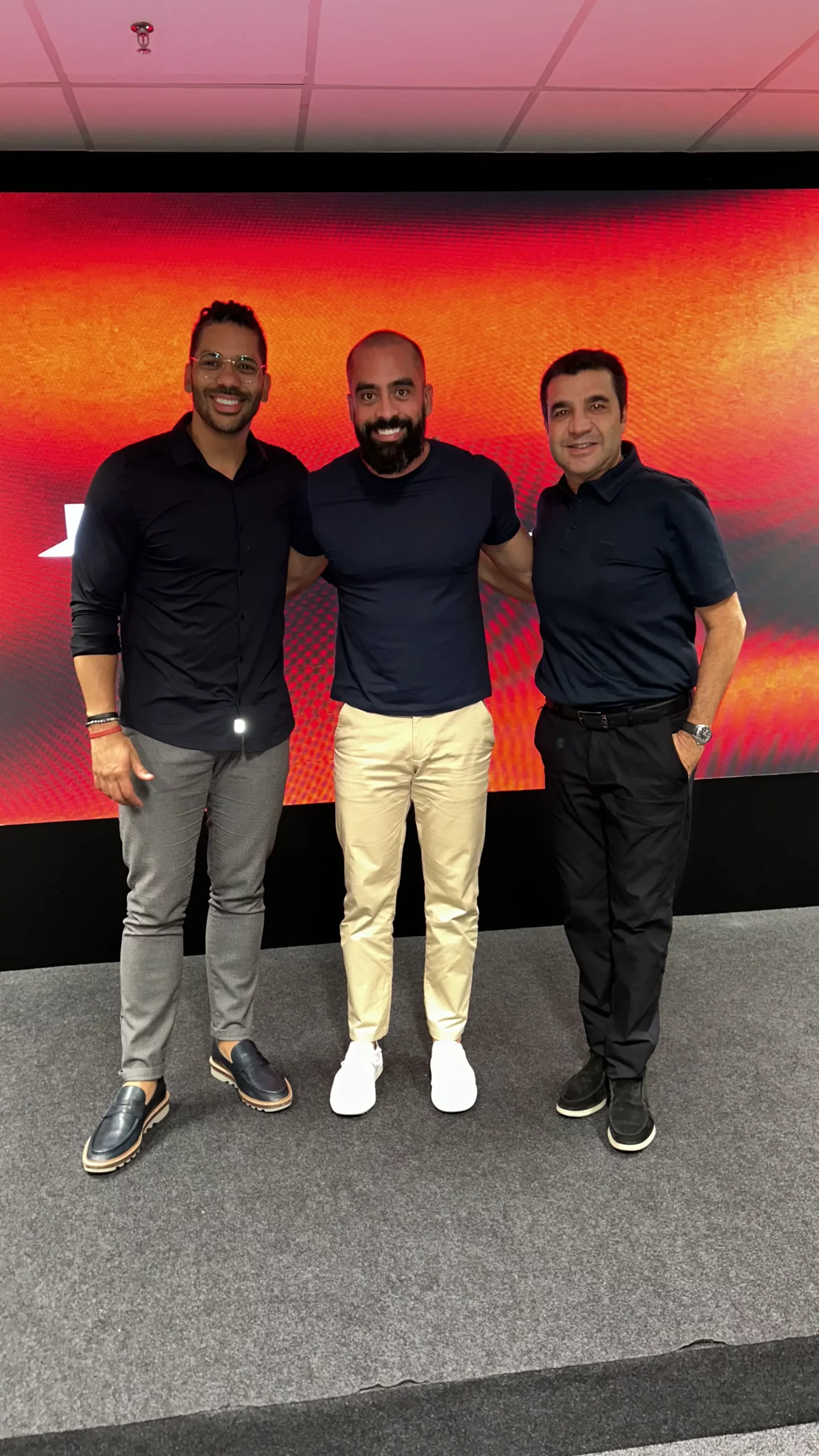 Inácio Nogueira com João Kepler (Bossa Nova) e Joel Jota, sócios do produto.