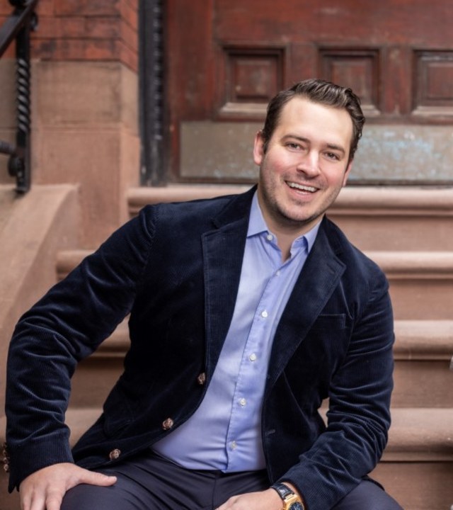 Christopher Riccio