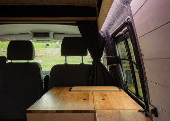 Volkswagen T6 LWB midtop counters @demausandmarsden 25.jpg