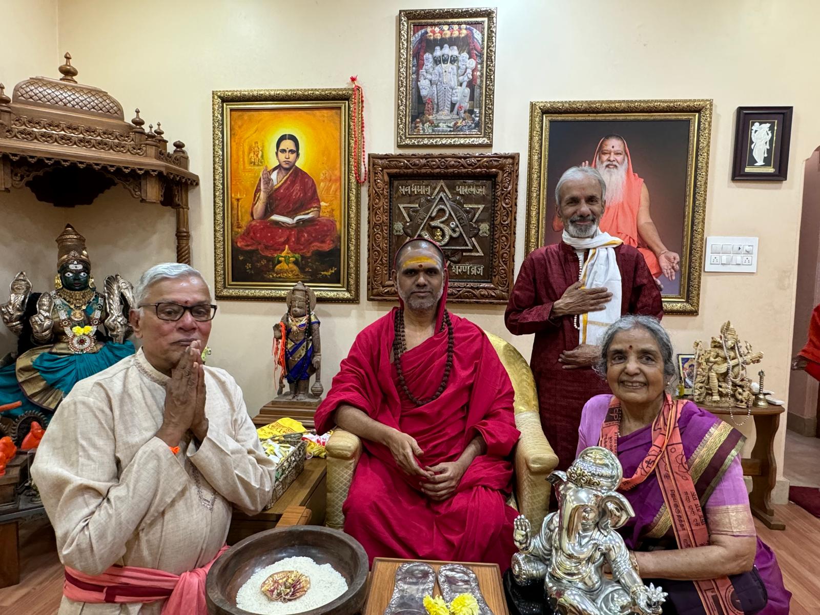 Teachers with Bala Swamiji