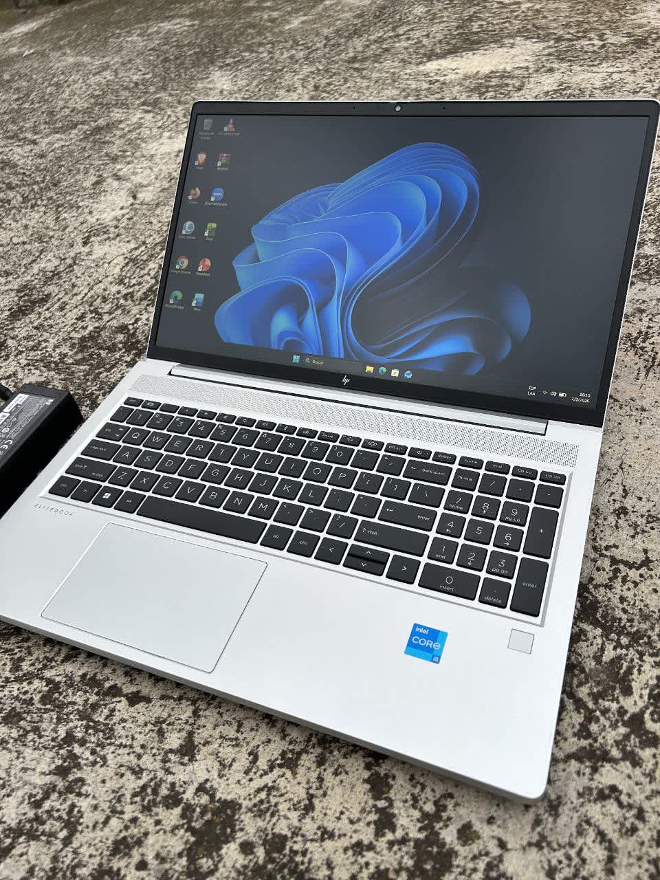 HP Elite Book - Core i5 12va Generación - 512 GB SSD - 16 GB - Chokhma Tech Riobamba