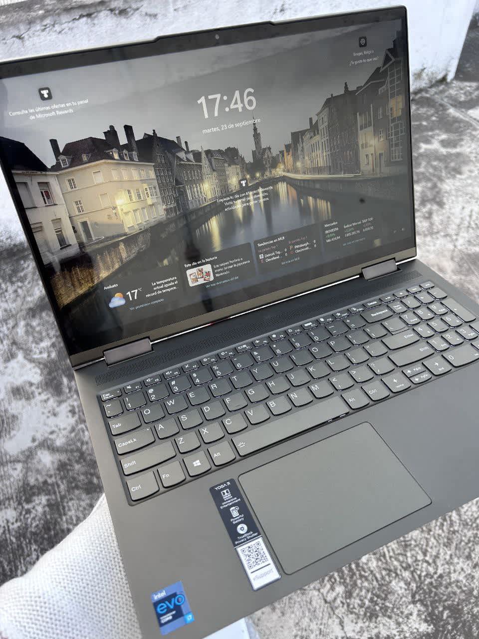 Lenovo Yoga 7i - Intel Core i7 11va Gen - 512 GB SSD - 12 GB - Chokhma Tech Riobamba
